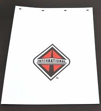 FALDON BLANCO INTERNATIONAL ¢13.000 CADA UNO