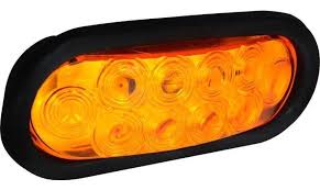 STOP LED OVALAD AMBAR 10LED LUZ FIJA SELLADA COMPLETA MULTIVOL ¢10.500