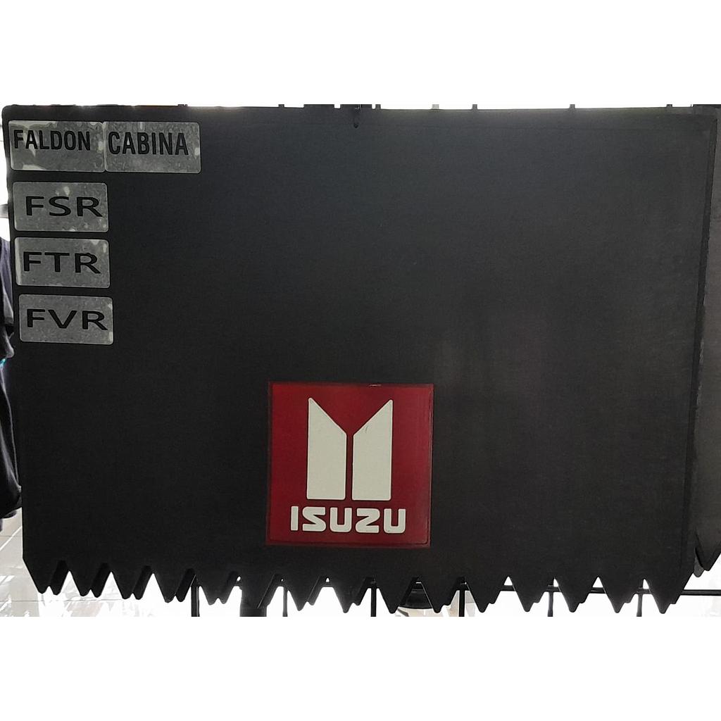 FALDON NEGRO DE HULE EXTRA GRANDE ISUZU ¢18.900